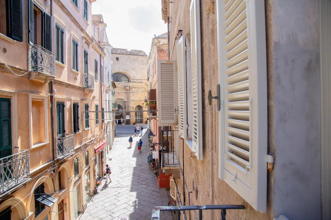 Honore De Balzac Alghero Bagian luar foto