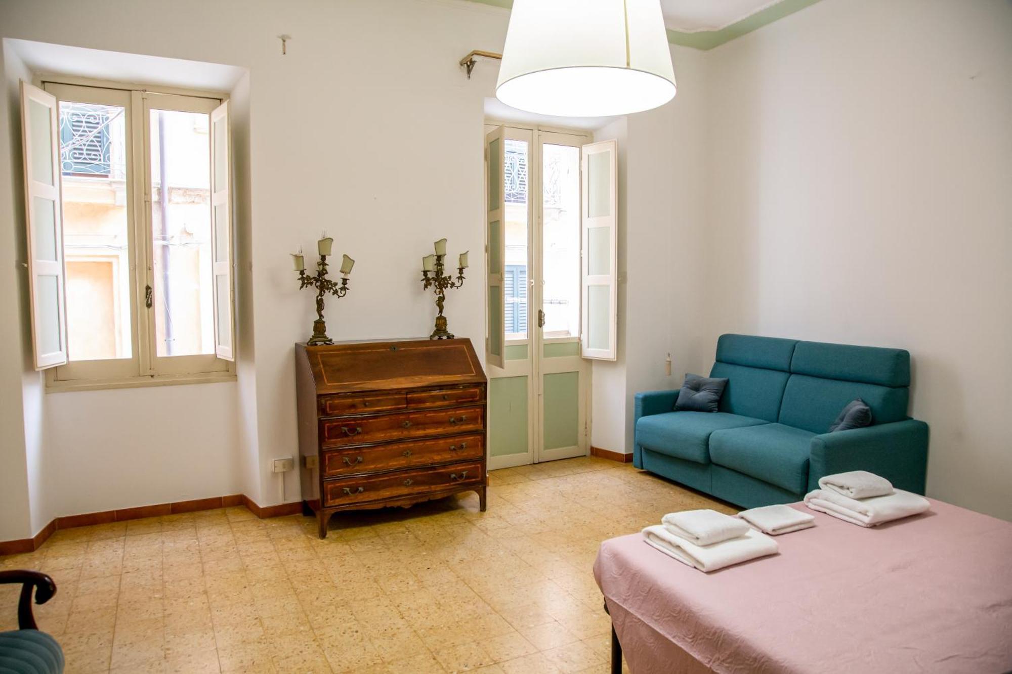 Honore De Balzac Alghero Bagian luar foto