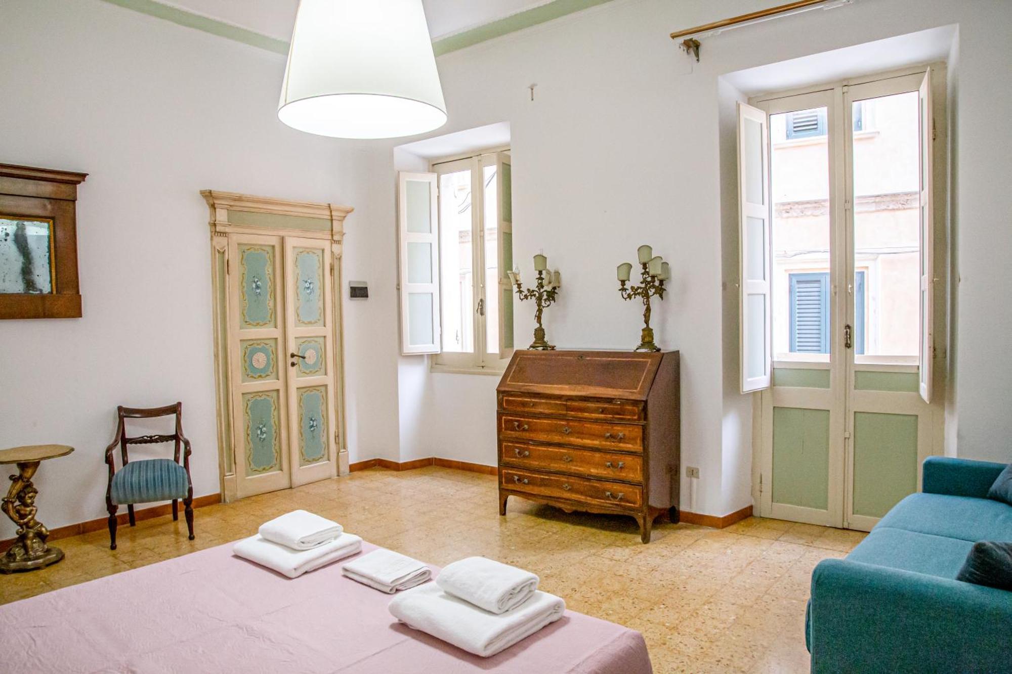 Honore De Balzac Alghero Bagian luar foto
